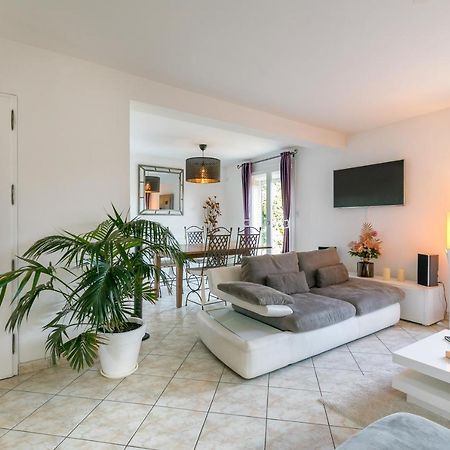 Charmante Maison Climatisee Avec Son Jardin A 5 Minutes De Dijon Saint-Apollinaire  Exteriör bild